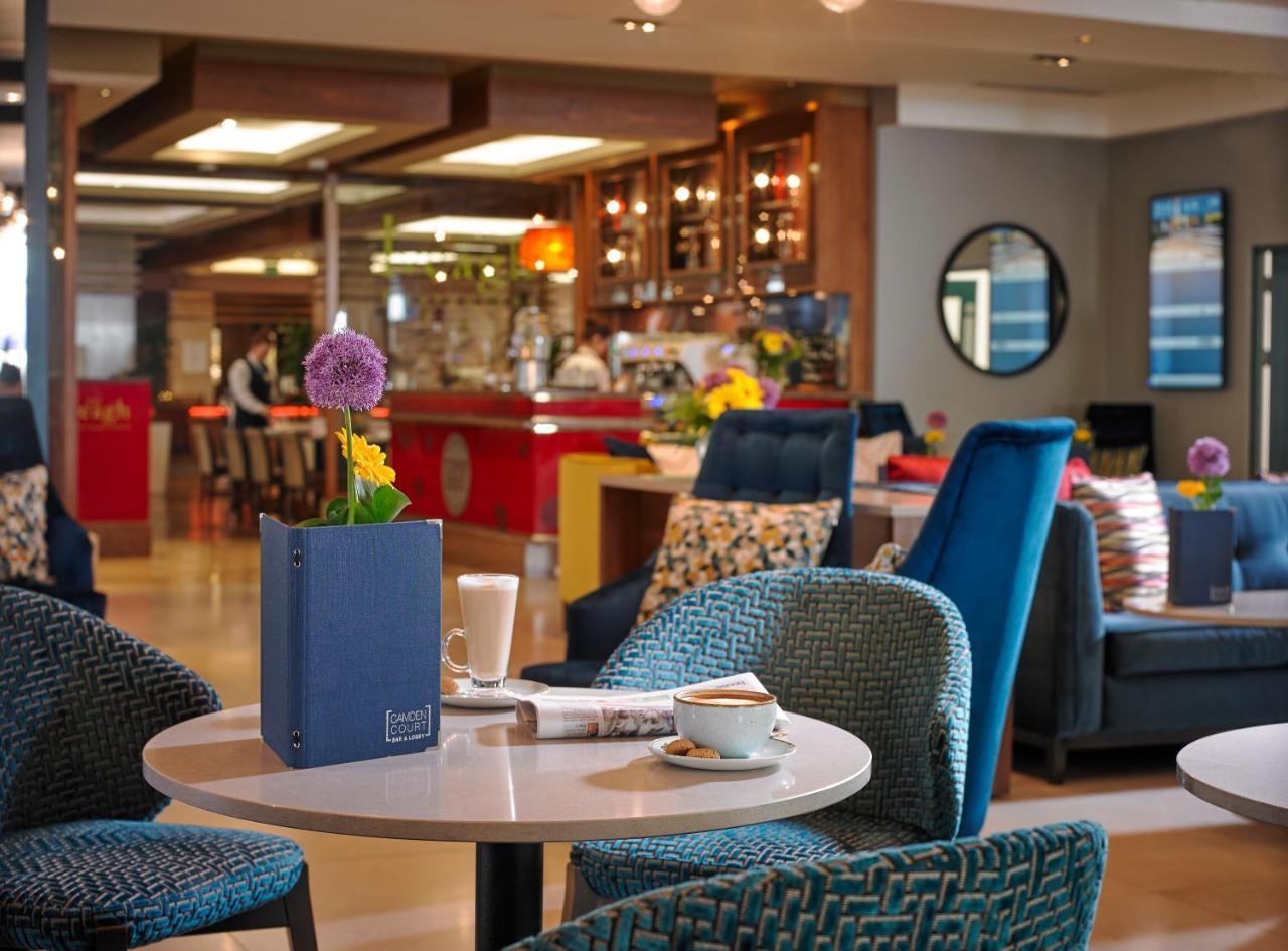 Camden Court Hotel Дъблин Екстериор снимка